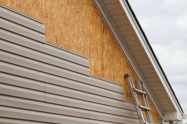 24/7 Emergency Storm Damage Siding Repair experts in Wendel, PA